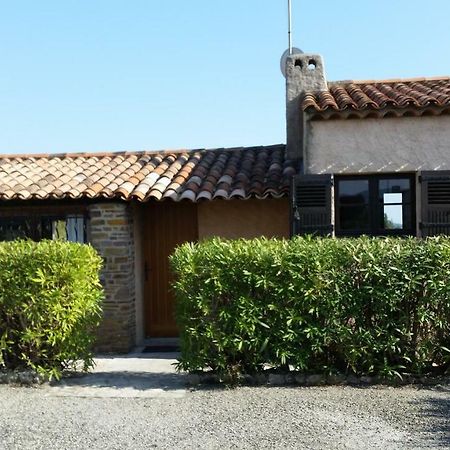 Bastidon "Capitou" Vila Fréjus Exterior foto